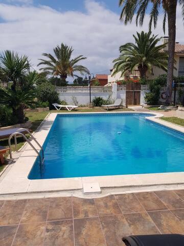 Mediterranee Room Villa Blanca كامبريلس المظهر الخارجي الصورة